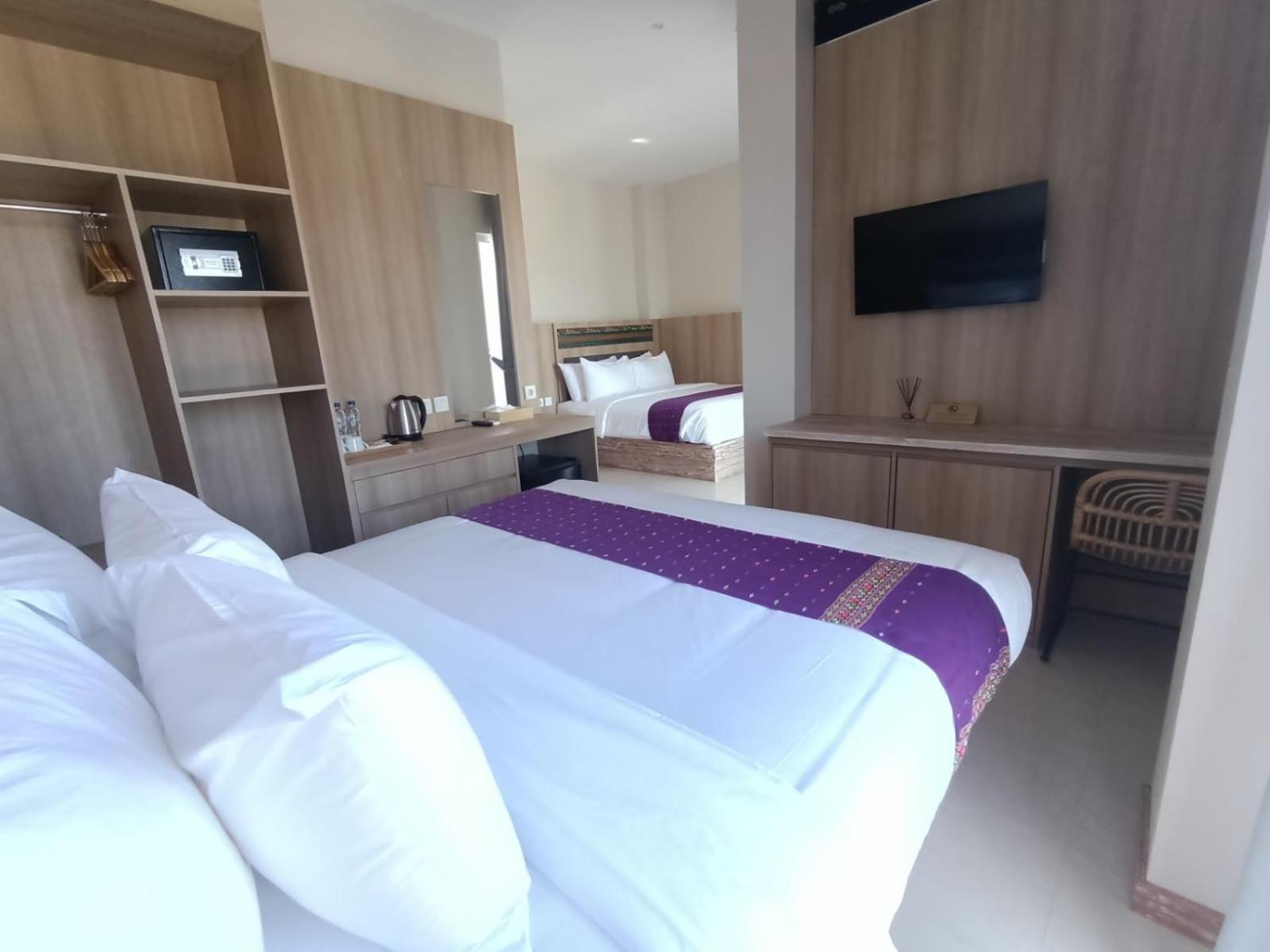 Dejavu 2.0 Hotel Bajo Komodo Labuan Bajo Eksteriør bilde