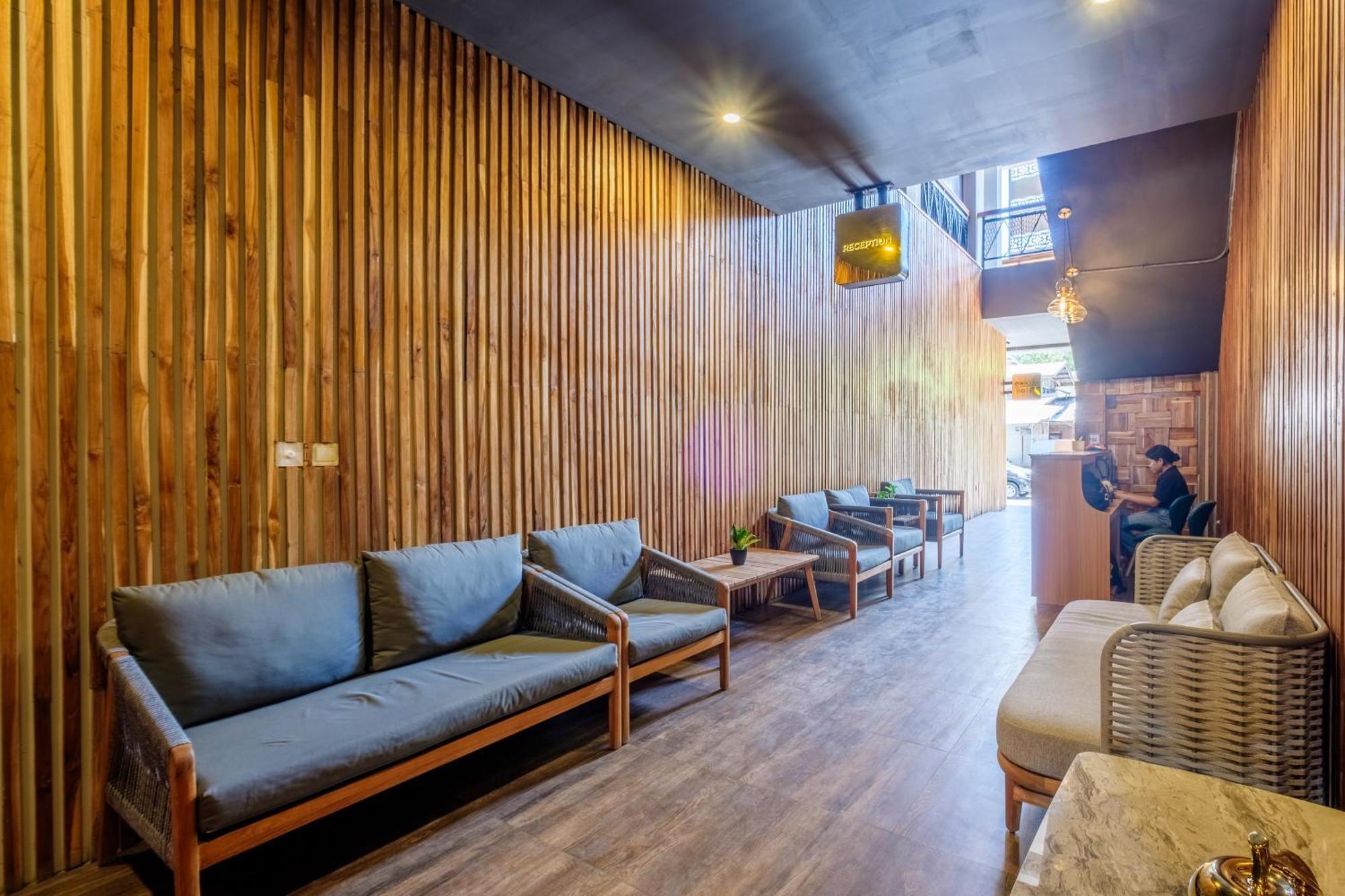 Dejavu 2.0 Hotel Bajo Komodo Labuan Bajo Eksteriør bilde